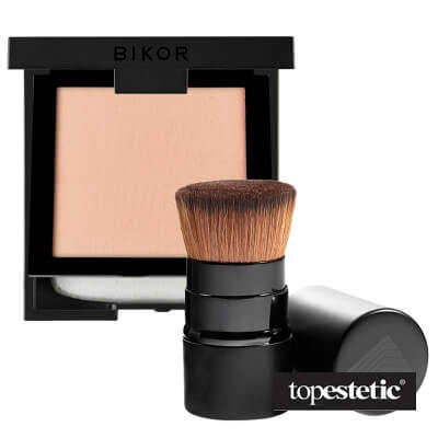 Bikor Bikor Oslo Compact Powder N°4 + Brush ZESTAW Puder - Instant awake (jasny miodowy) 8 g + Pędzel do pudru Oslo