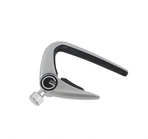 G7th Newport Capo (12 sznurków srebrny z kompensowaną podkładką sznurkową) C32013