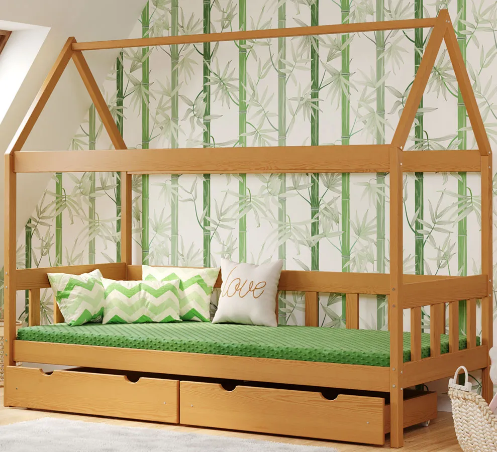 Łóżko domek drewniane z szufladami, olcha W6-S56