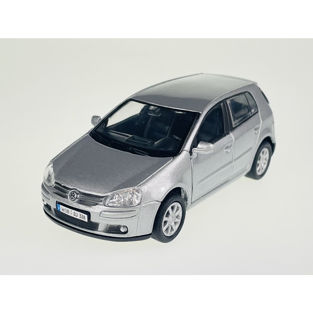 WELLY VW VOLKSWAGEN GOLF 5  SREBRNY 1:34 NOWY METALOWY MODEL SAMOCHÓD