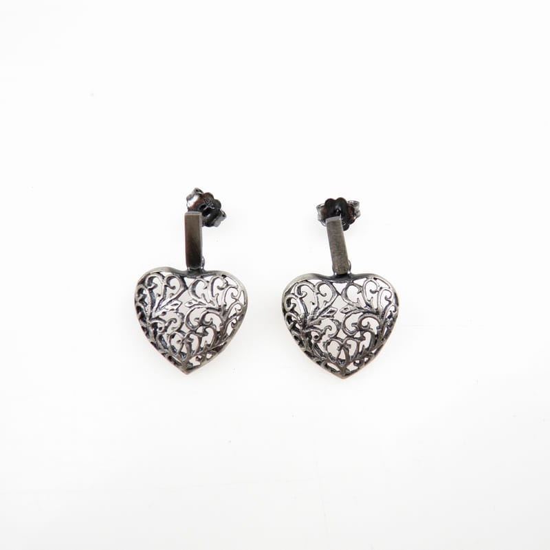 Kolczyki z serduszkami - Heart black sztyft