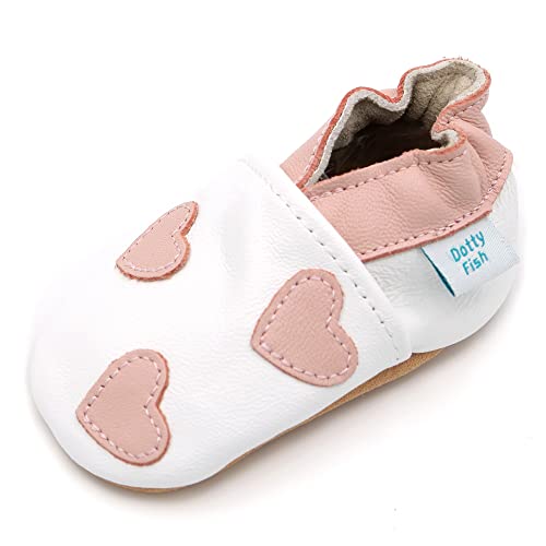Dotty Fish Unisex Baby miękkie skórzane buty dla dziewczynek do nauki chodzenia, Biały z sercami, 17 EU