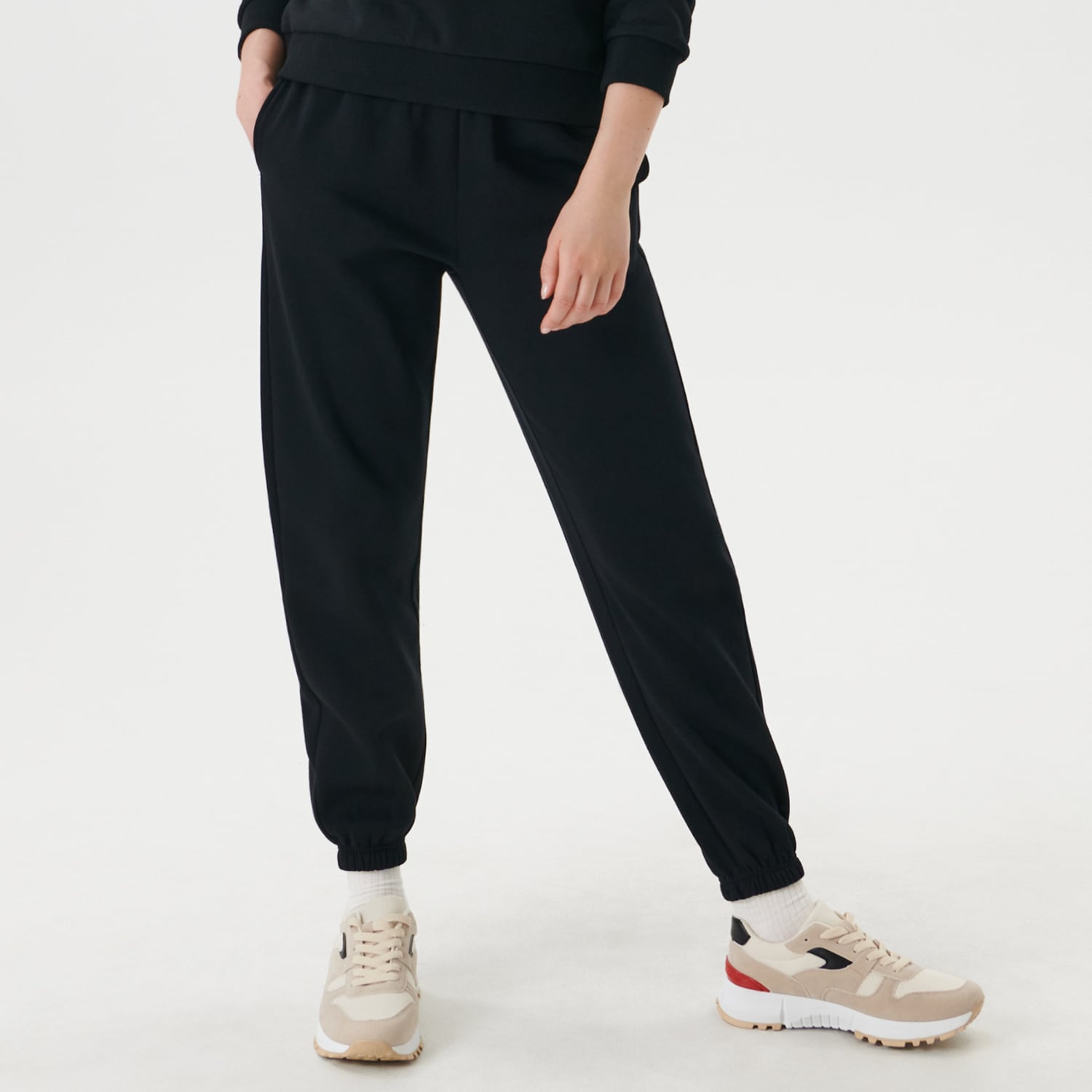 Sinsay - Spodnie dresowe - Czarny