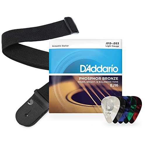 Pakiet gitary akustycznej D'Addario, zawierający; EJ16 Regularne lekkie struny do gitary, czarny pasek Polypro, różne celuloidowe plektrony gitarowe