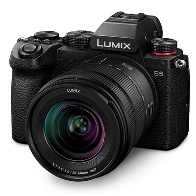 Panasonic Lumix S5S5 + Obiektyw Lumix S 20-60mm f/3.5-5.6