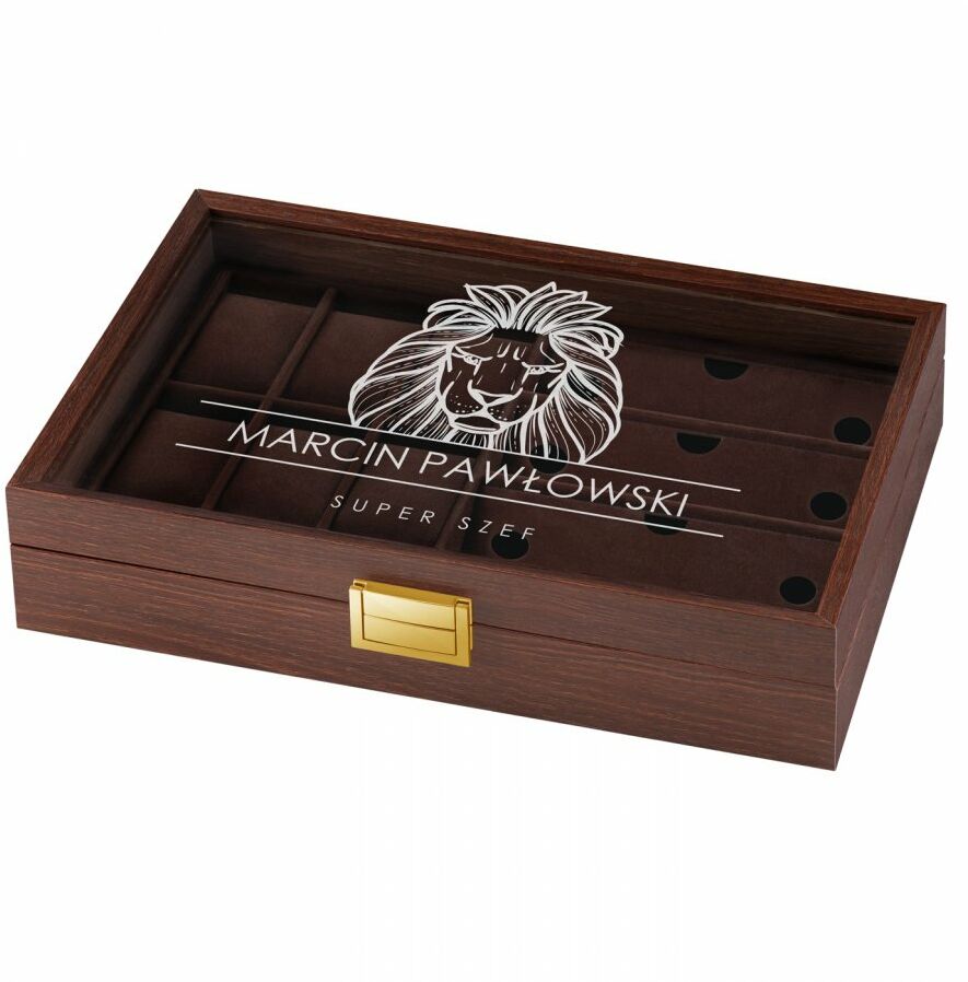 Szkatułka brązowa na zegarki i okulary z grawerem dla szefa
