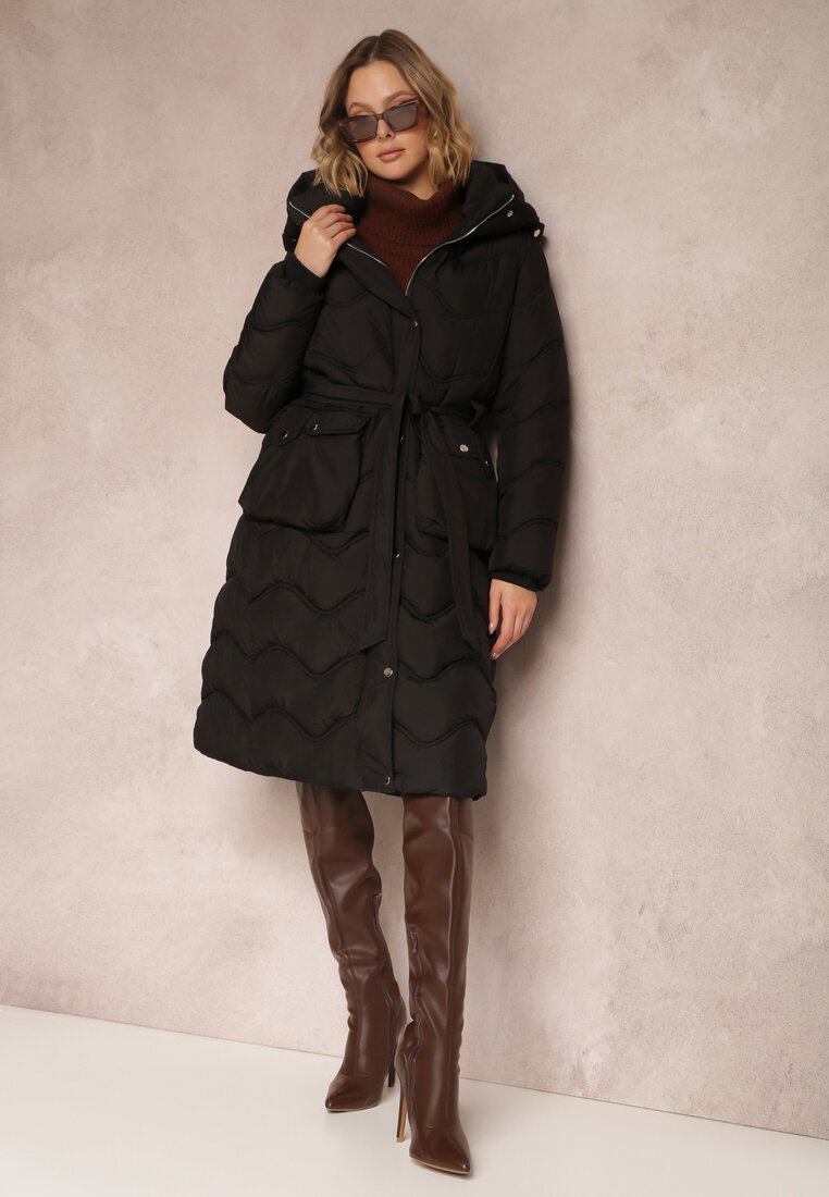 Czarna Kurtka Pikowana z Paskiem Begetir