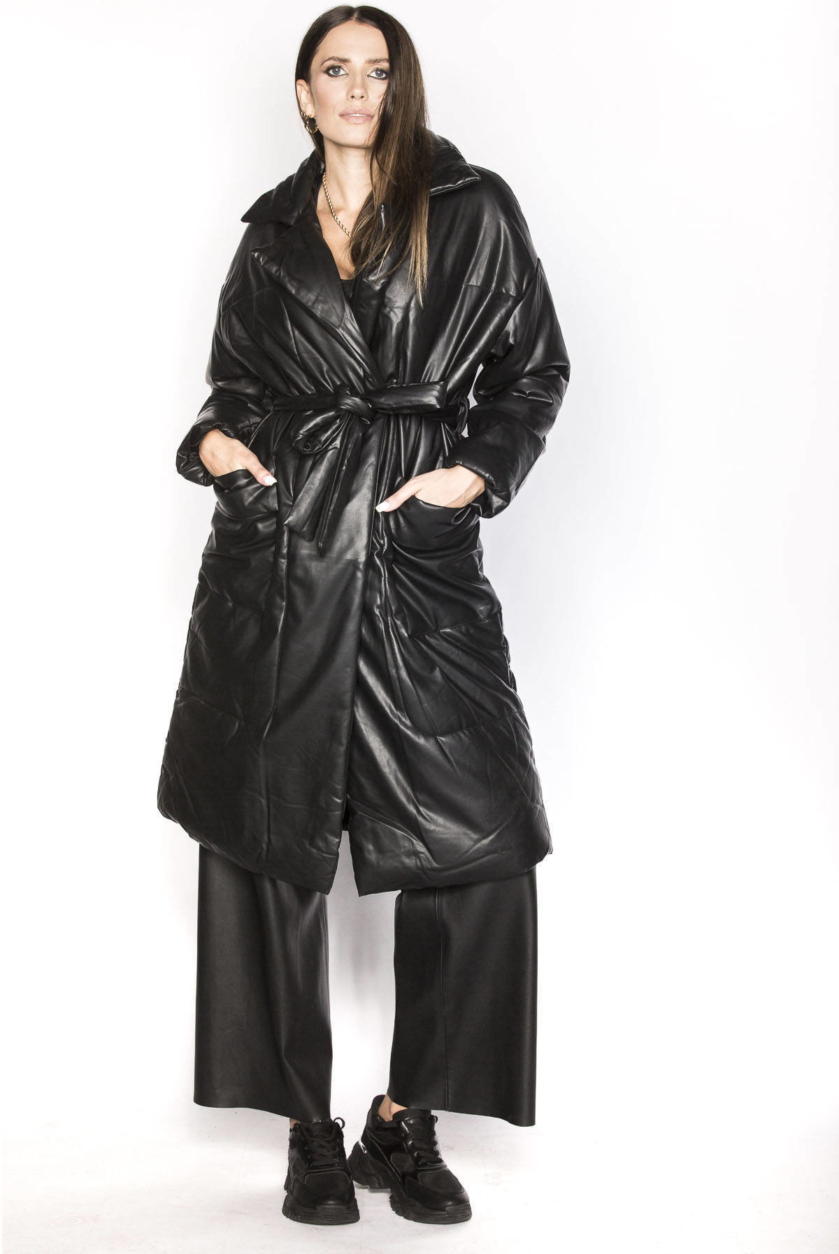 KURTKA OVERSIZE SKÓRA EKOLOGICZNA CZARNA (AG1-J9080) - Ann Gissy