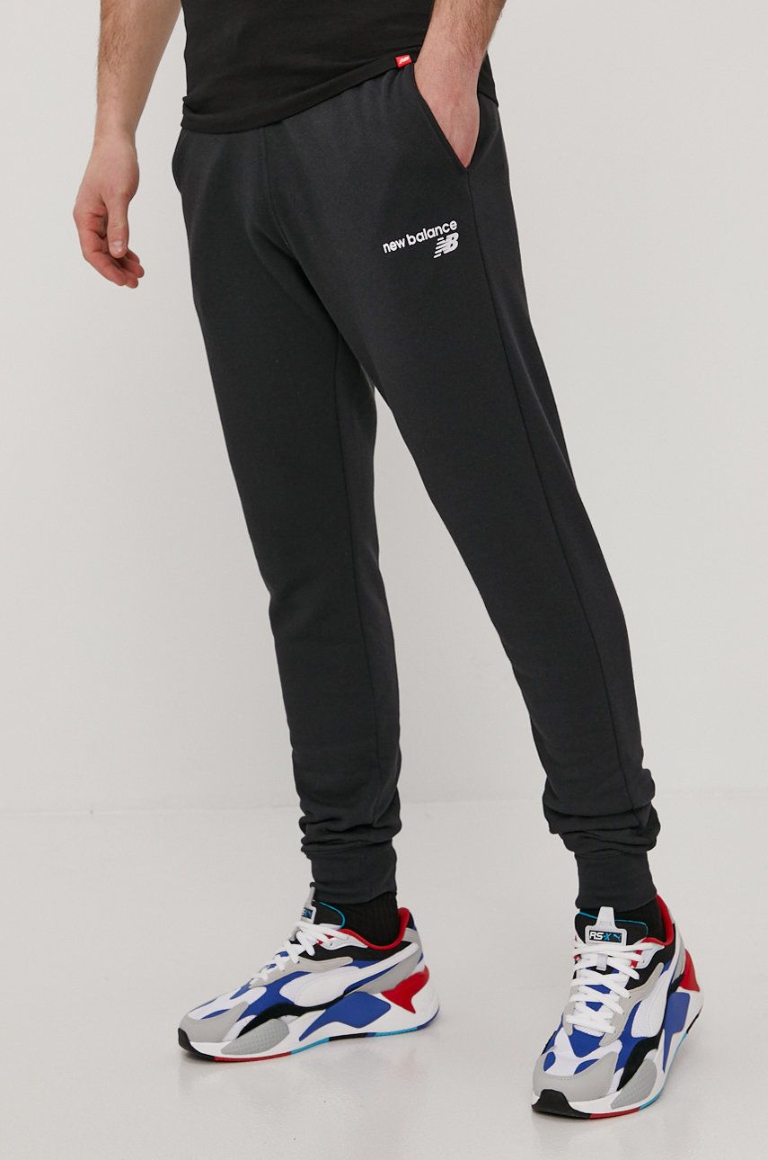 New Balance Spodnie MP03904BK męskie kolor czarny gładkie