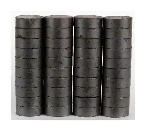 Magnesy 15mm czarne 40szt - Fandy