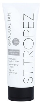 Everyday St.Tropez Gradual Tan nawilżający krem tonujący do ciała do stopniowego opalania Light/Medium Body Lotion 200 ml