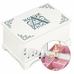 Szkatułka drewniana z pozytywką i nadrukiem inicjałem dla niej