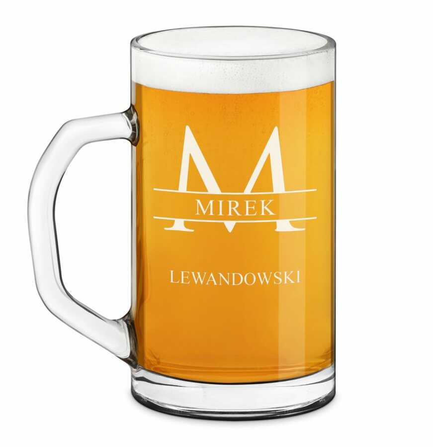 Kufel na piwo prosty z grawerowanym inicjałem dla gentlemana
