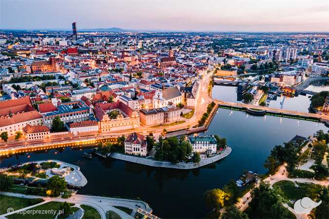 Lot samolotem nad Wrocławiem