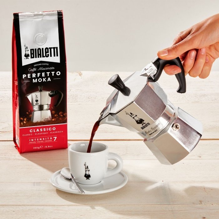 Bialetti Zestaw Moka Express 6tz + kawa Perfetto Moka Classico 250g