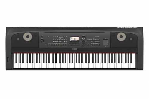 Yamaha DGX 670 BK