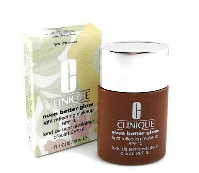 Clinique, Even Better Glow, podkład do twarzy WN122 Clove, SPF 15, 30 ml