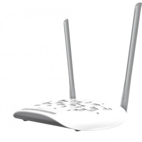 TP-Link RT-AX82U