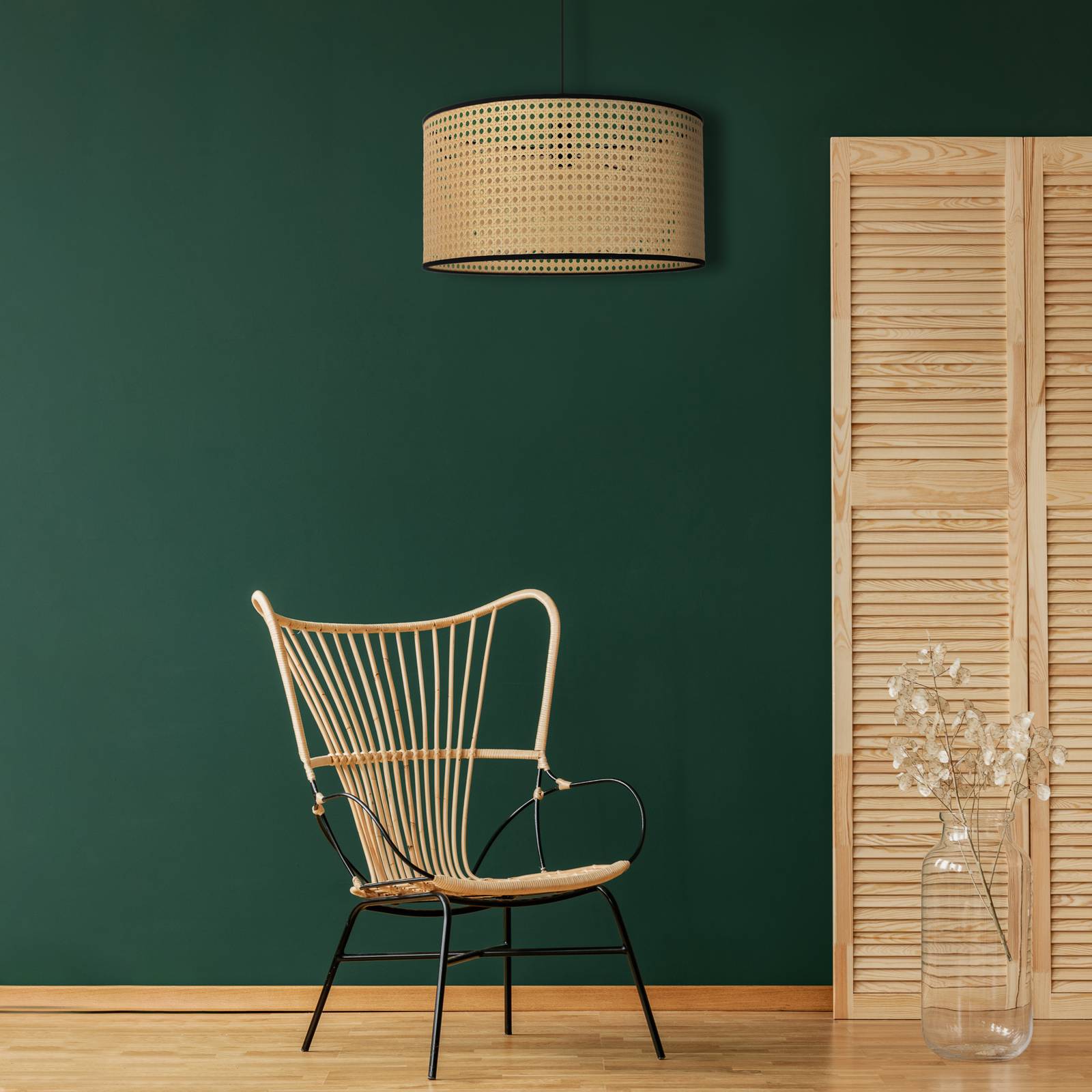 Lampa wisząca Roller z rattanu, beżowa/czarna