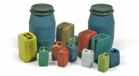 Vallejo VALLEJO  Assorted Modern Plastic Drums (#2) SC211