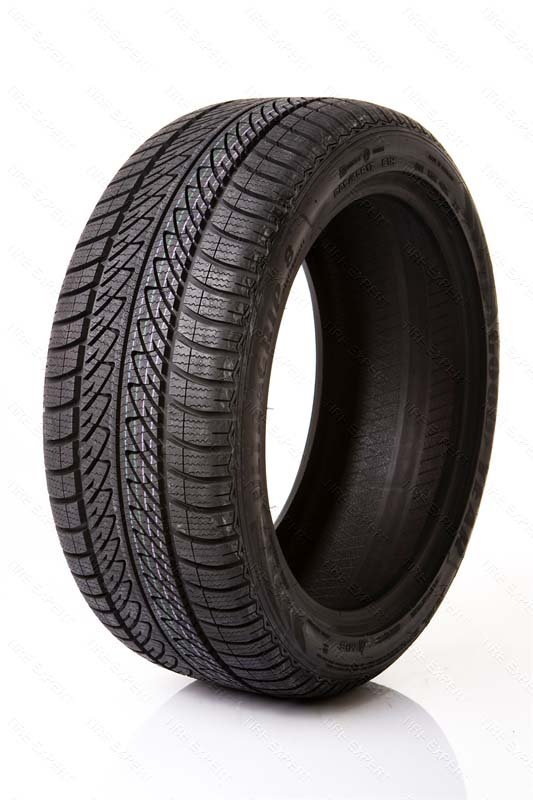 Goodyear UltraGrip 8 Performance 205/45R17 88V