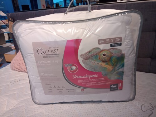 Kołdra OUTLAST całoroczna 155x200 włókno OUTLAST z EKSPOZYCJI
