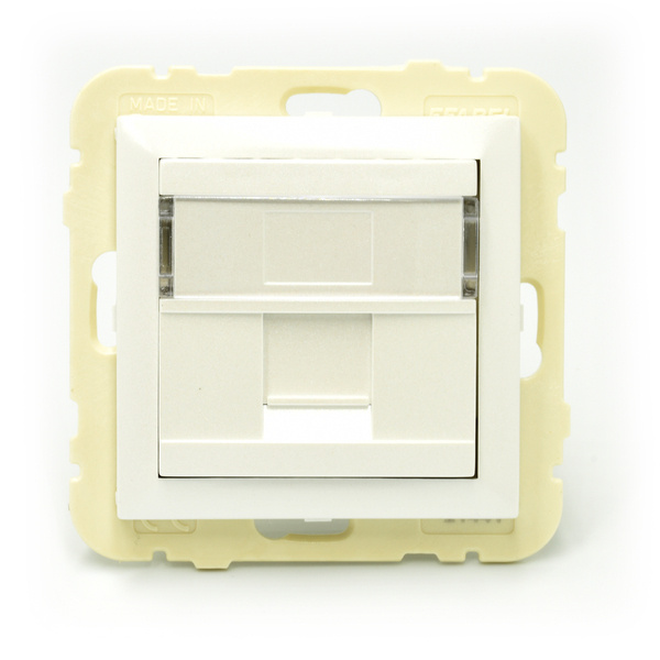 EFAPEL LOGUS90 ELEMENT CENTRALNY DO GNIAZDA TELEFONICZNEGO/KOMPUTEROWEGO LODOWY 90441 SGE