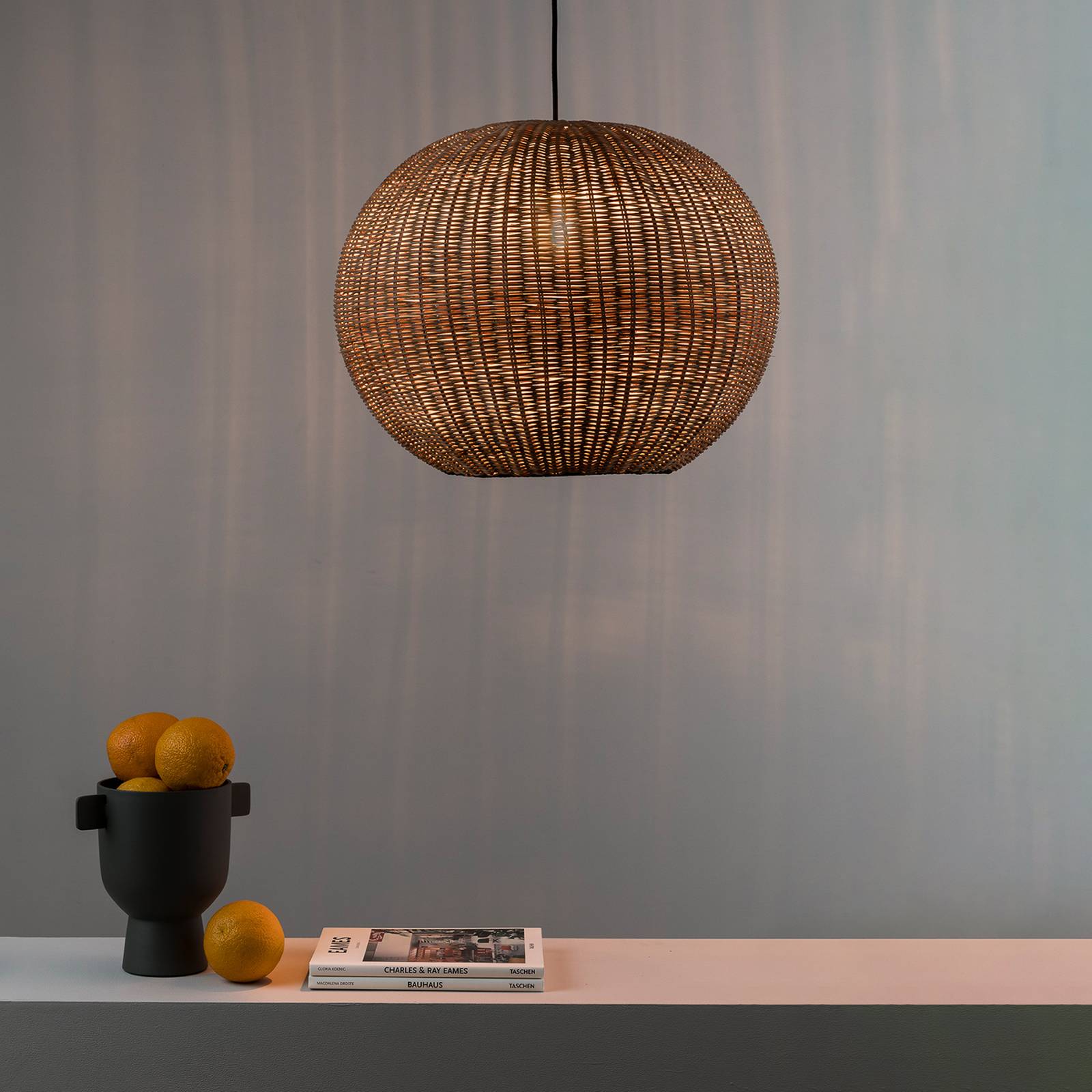 Lampa wisząca Haka z rattanowym kloszem, Ø 53 cm