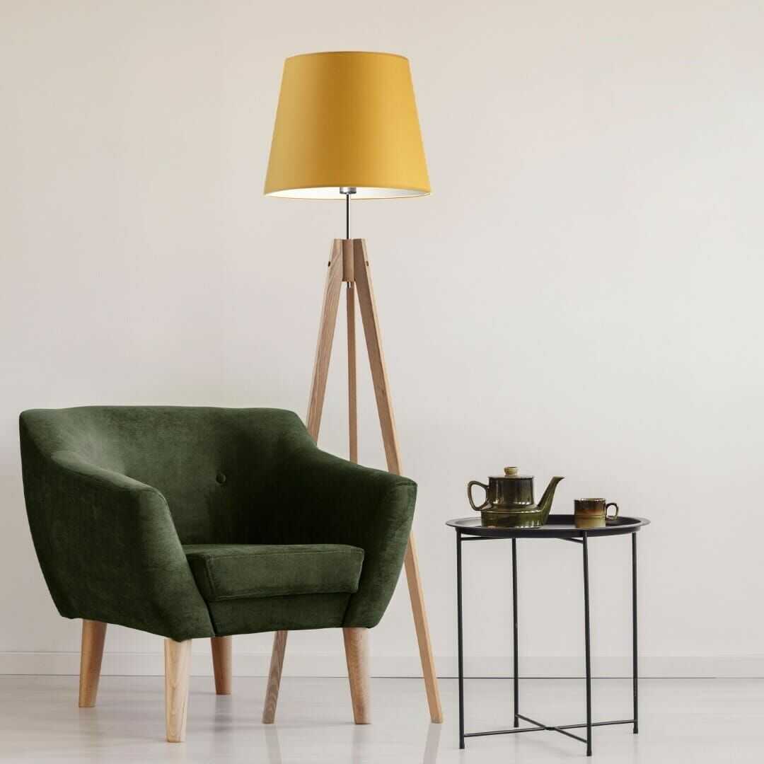 LAMPA STOJĄCA DREWNIANA TRÓJNÓG EMILY DĄB MUSZTARDA