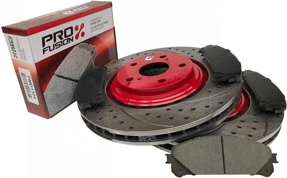 Przednie klocki + WIERCONE NACINANE tarcze hamulcowe RED Toyota Sienna 2011-