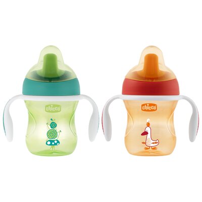 Chicco Chicco Kubek Niekapek z Ustnikiem 6m+ Kubek Chicco z twardym ustnikiem 200 ml TOW008449
