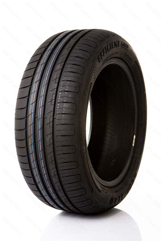 Goodyear EfficientGrip Performance 2 225/55R17 101W