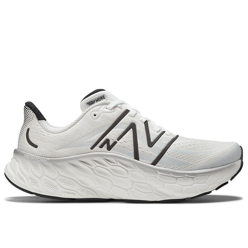 Buty New Balance Fresh Foam More v3 MMORCW4 - białe