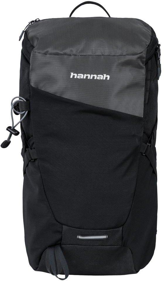 Hannah Raven 30
