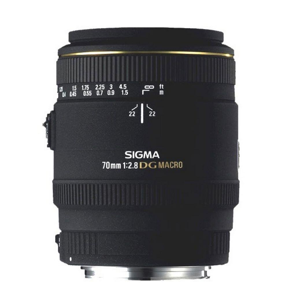 Sigma 70mm f/2.8 EX DG Macro Canon