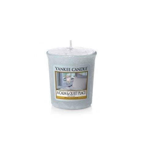 Yankee Candle Votive 49 g Świeczka zapachowa A Calm & Quiet Place (YVACQP)