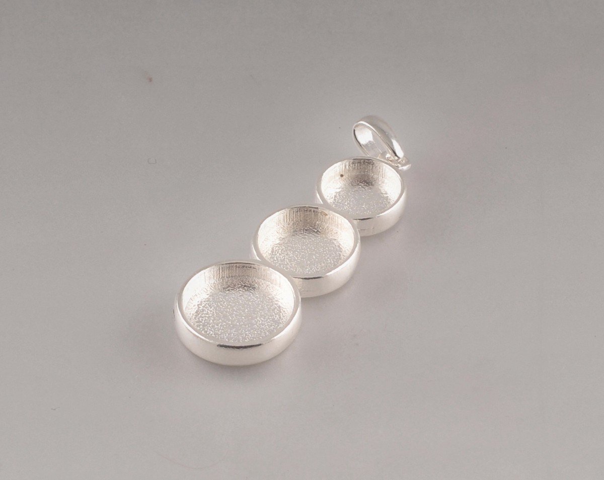 The Clay and Paint Factory SA Zawieszka, Trzy Kółka