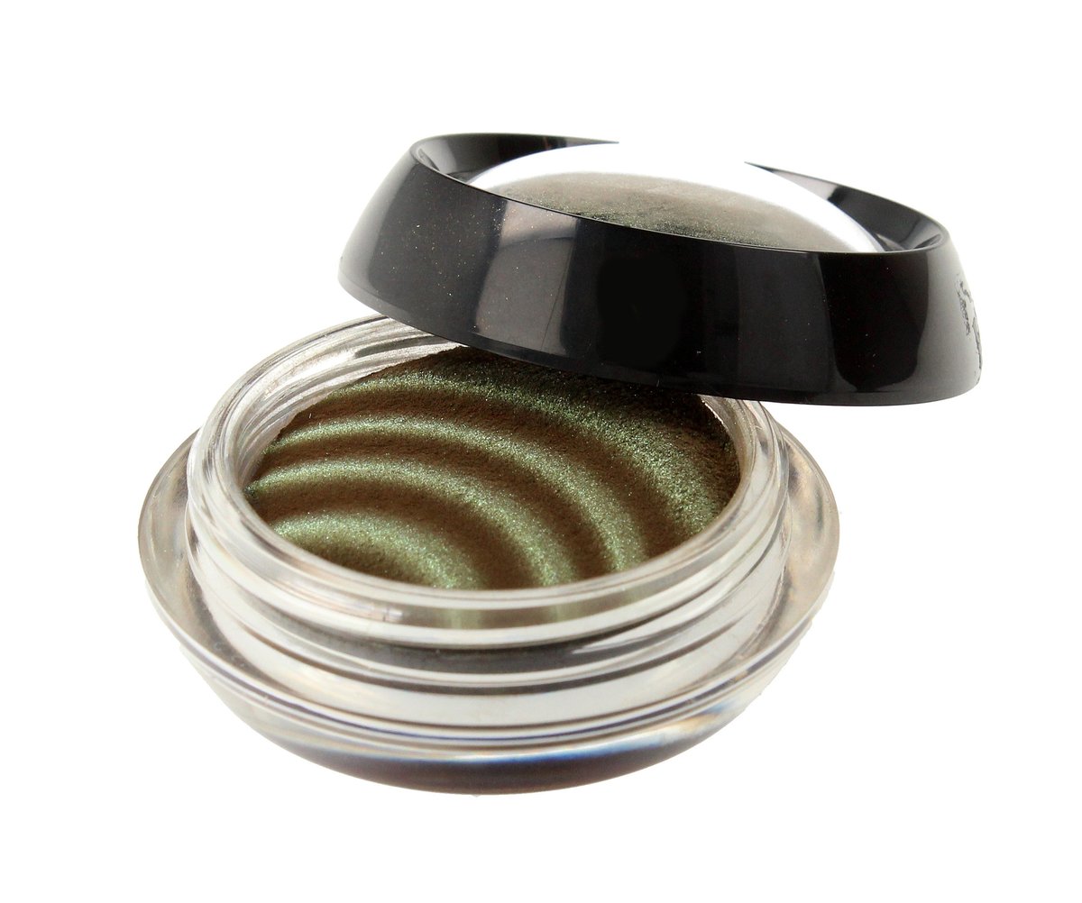 Makeup Revolution Magnetize Eyeshadow Cień do powiek magnetyczny Green 1 szt.