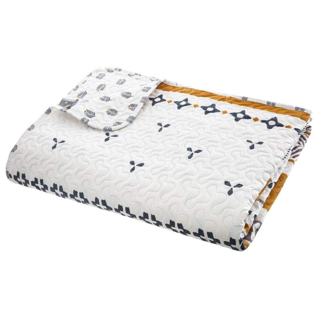 Atmosphera Narzuta dwustronna na łóżko do sypialni pikowana biała z etnicznym motywem 240 x 220 cm B07TZ93313