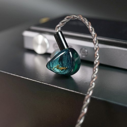 KINERA Queen of Audio QOA Vesper jade green