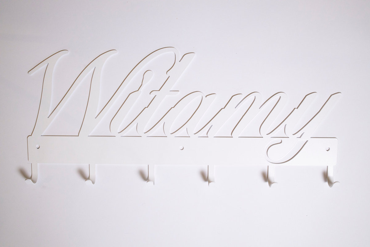 Wieszak Metalowy Witamy biały