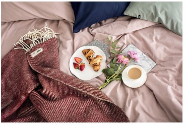 Koc RURU Czerwony z wełny 145x205 HOP Design