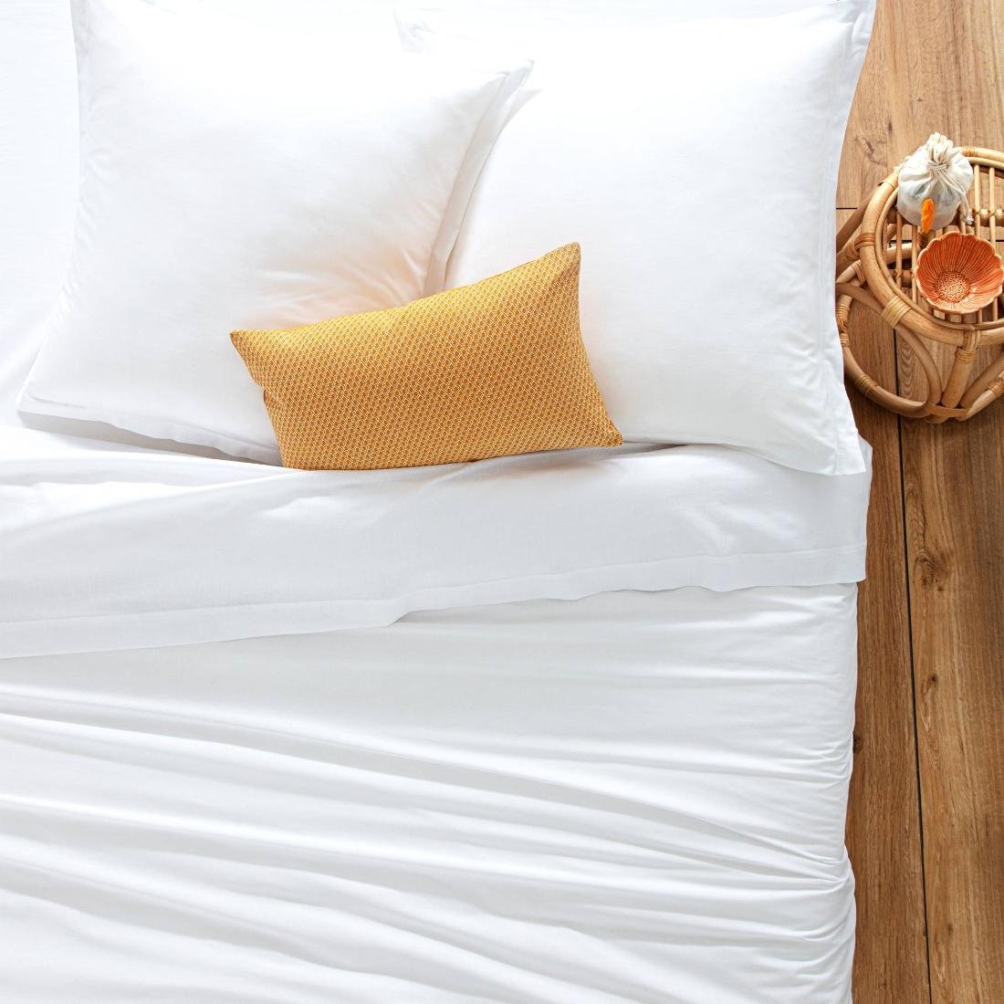 Atmosphera Prześcieradło z gumką 140 x 190 cm bawełna białe