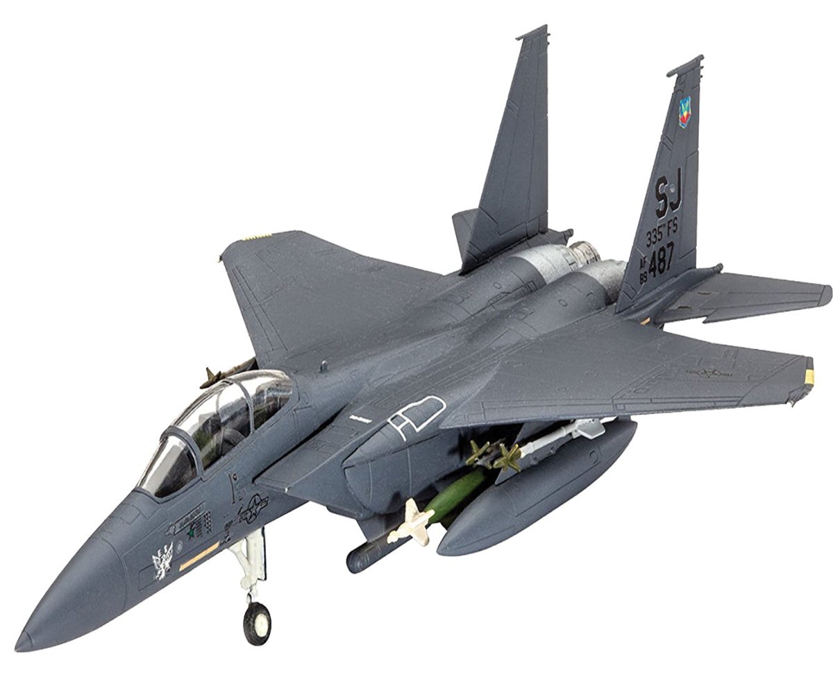 Revell Model-Set. F-15E Strike Eagle & Bombs