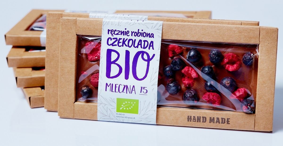 CUKIERNIA STAROPOLSKA (czekolady CZEKOLADA MLECZNA Z CZARNYMI PORZECZKAMI I MALINAMI BIO 53 g - CUKIERNIA STAROPOLSKA