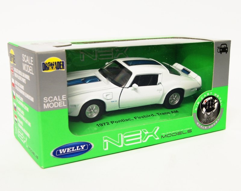 Welly 1:34 Pontiac 1972 Firebird Trans AM - biały