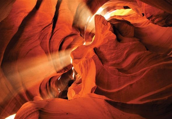 Fototapeta NICE WALL Promienie słońca w kanionie, ceglasta, 366x254 cm