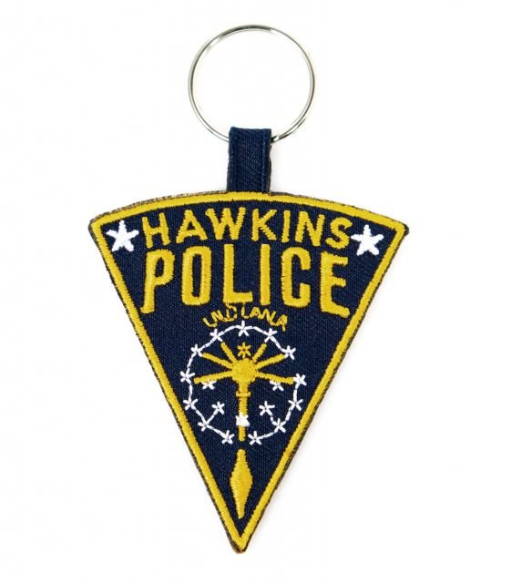 Brelok tkany Stranger Things Hawkins Police Oryginalne breloki do kluczy