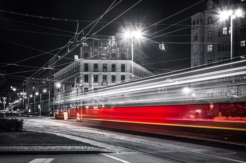 Plakat, Warszawa Nocne Ulice Mknący Tramwaj, 91,5x61 cm