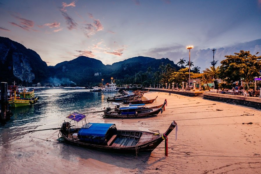 Plakat, Phi Phi nocą, 40x30 cm